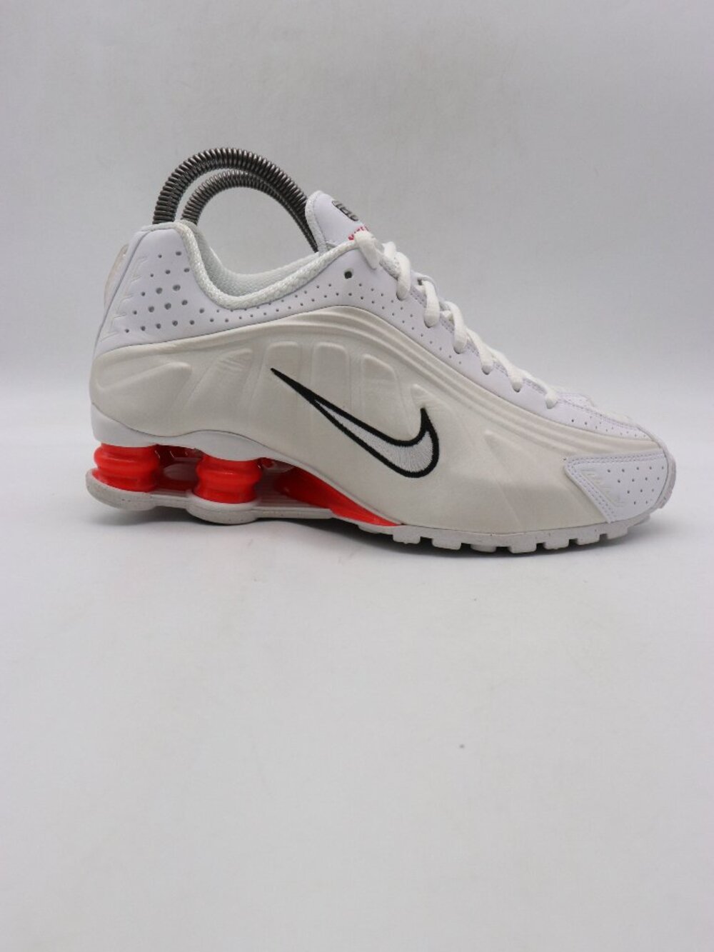 New Nike Shox R4 Women's Size 6.5 White Phantom Picante Red Sneakers AR3565 103